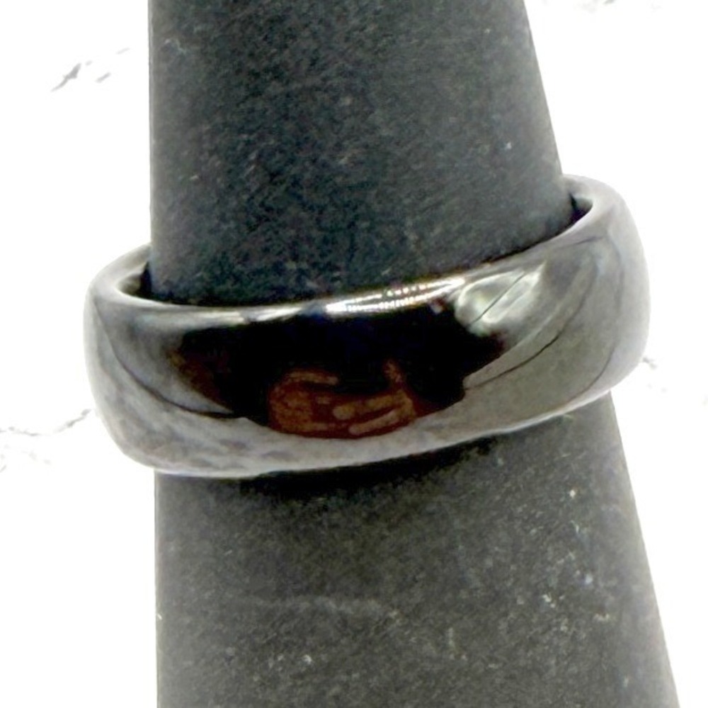 New Black‎ Ceramic Band Ring Size 5 Minimalist Unisex Stackable Pinky Ring